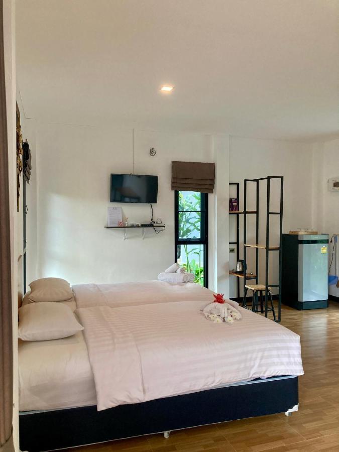 Oneandaman Resort Khao Lak Esterno foto